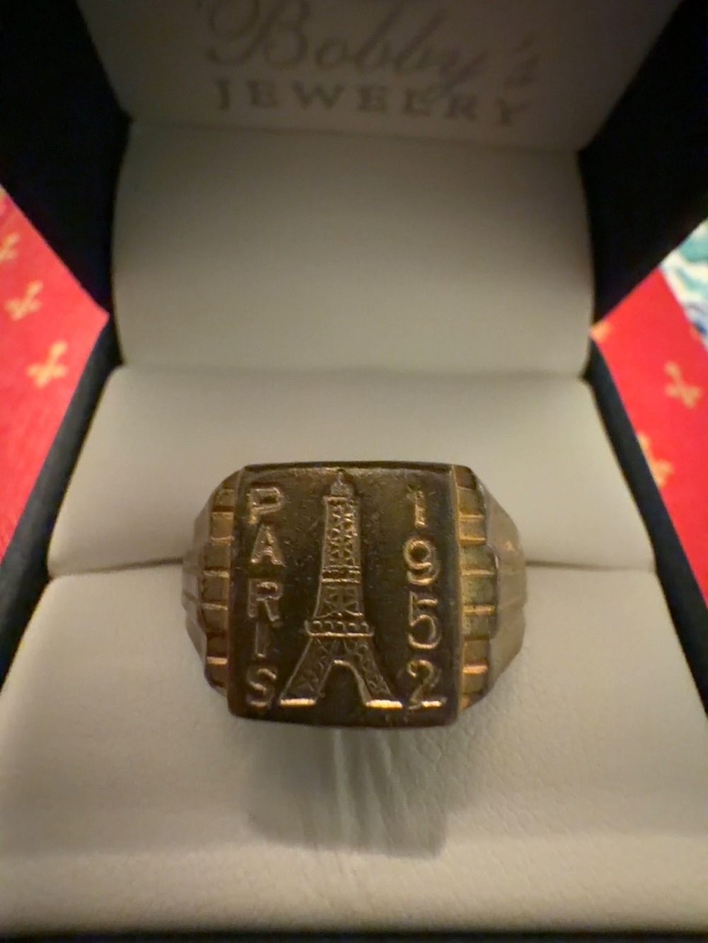 Paris 1952 Eiffel Tower Men's Signet Ring - Bronze Tone